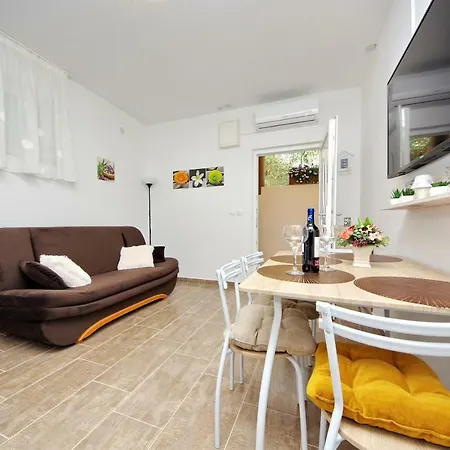 Gabi 3 Appartement *