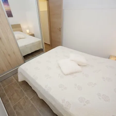 Lägenhet Gabi 3 Zadar